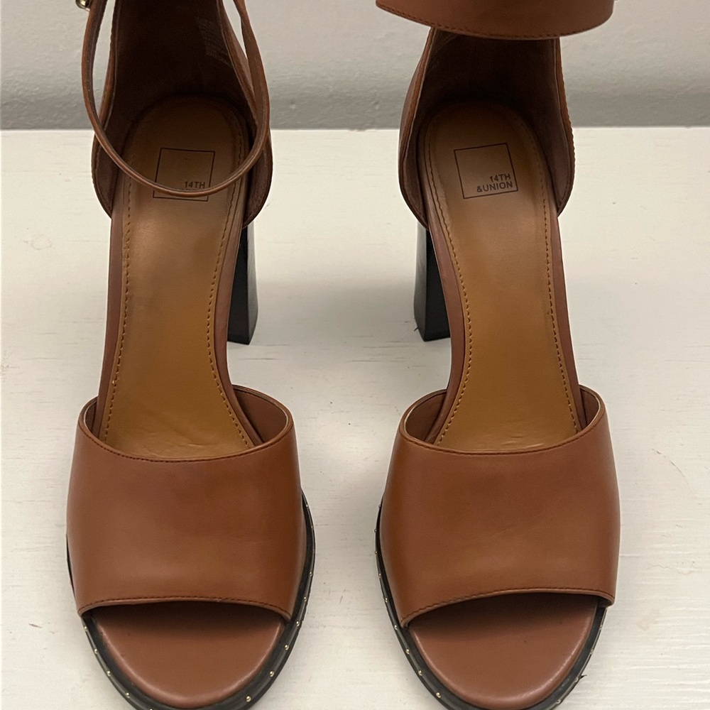 Nordstrom Tan Leather Block Heels